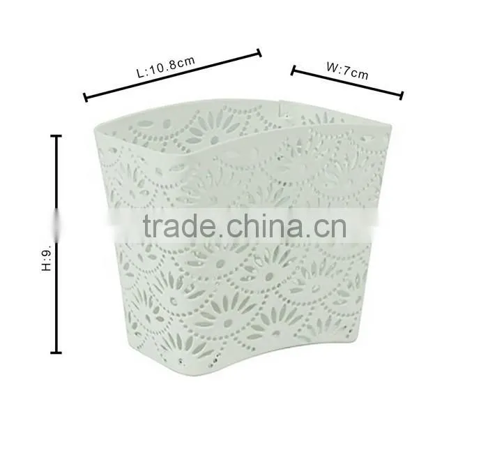 Fashional Arc-shaped Metal Punched Pen Holder For Home/Office/School