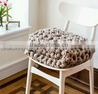 100%Poly Giant Chunky Knitted Throw Blanket