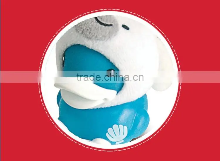 Wholesale duck shape new design silicone bracelet custom key ring