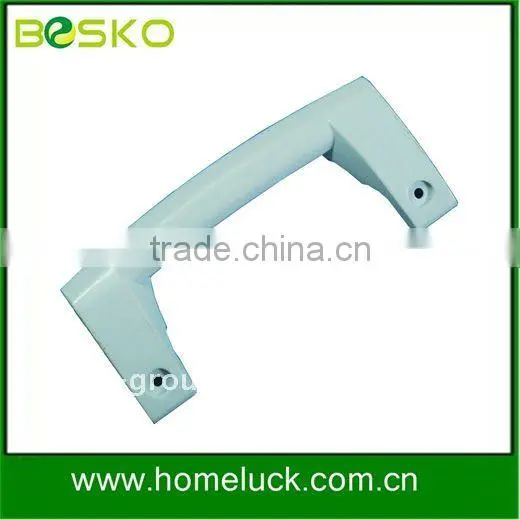 Refrigerator handle