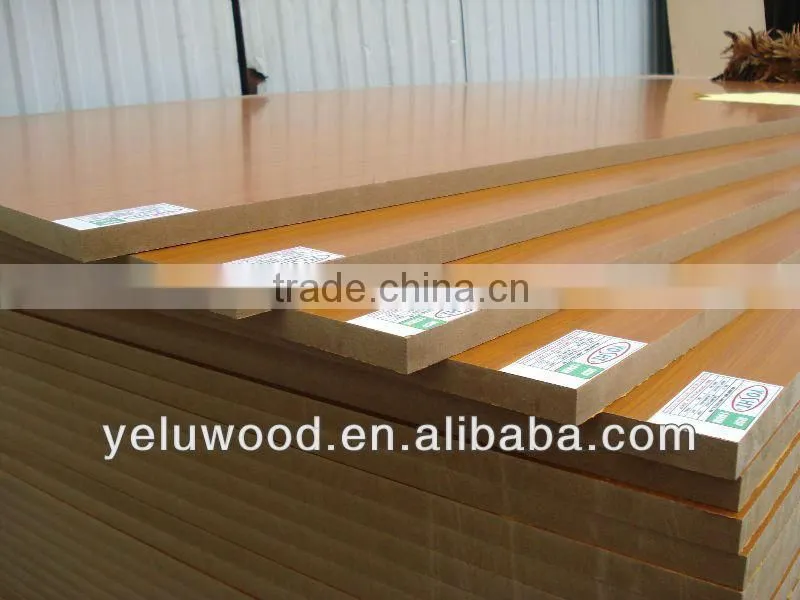Melamine faced particle board or mdf