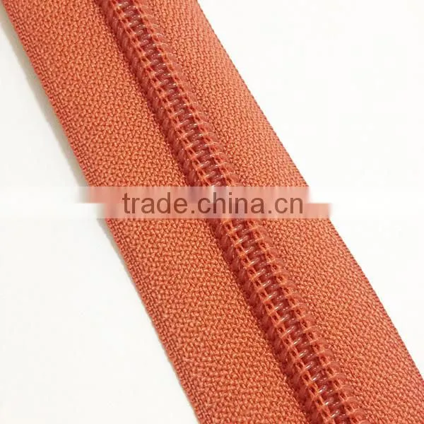 waterproof and airtight zipper