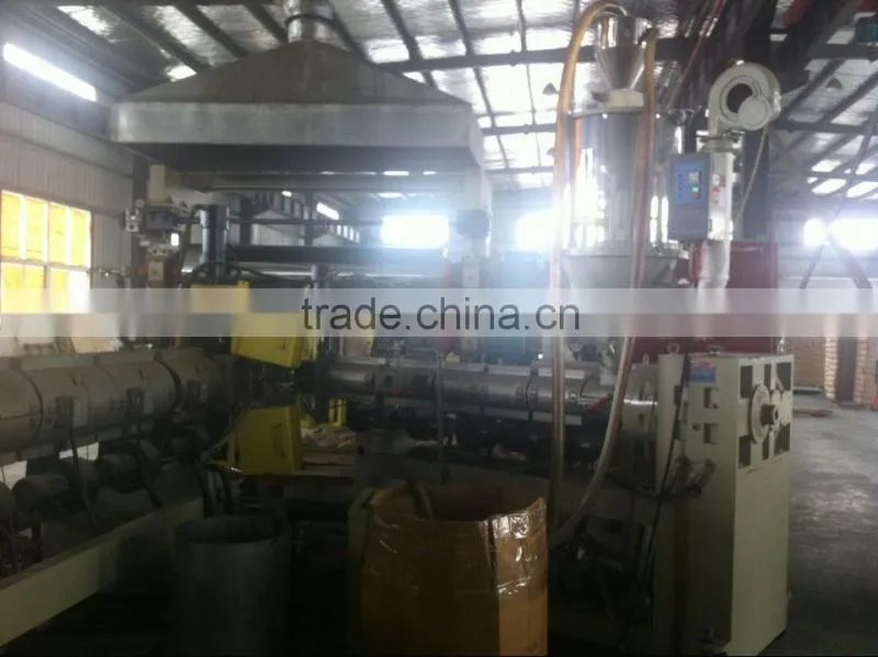 Waste plastic recycling equipment for PET bottles
