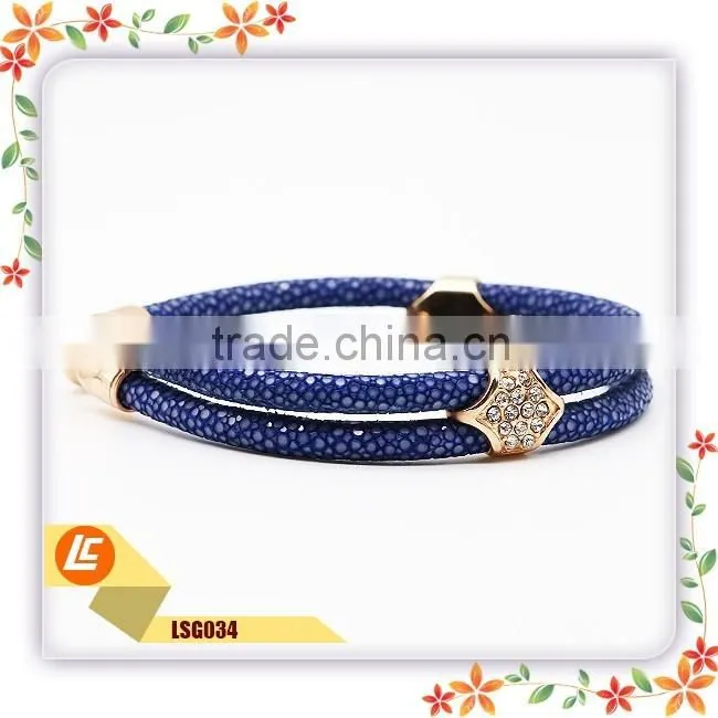 2016 Custom wholesale jewelry stingray bracelets for woman in fashion color