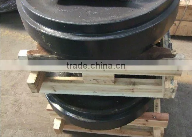 Heavy equipments spare parts front idler roller