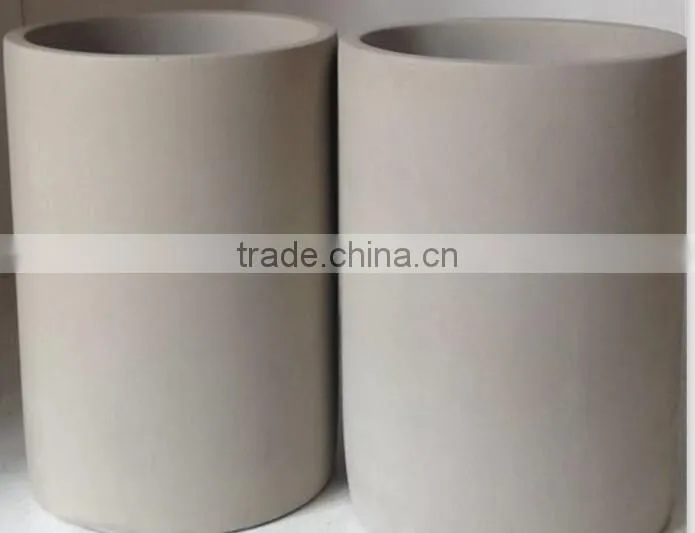 Round white concrete flower pots for garden series