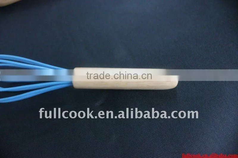 Silicone egg beater w/wooden handle