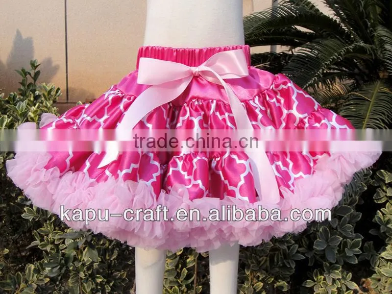 Fluffy yello Four Leaf Clover printed petty skirts with grey ruffles