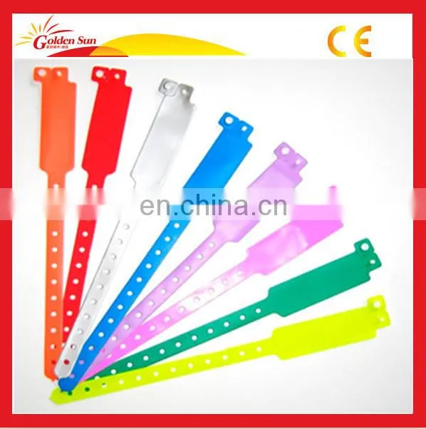 Hot Selling Eco-Friendly Custom Glow In The Dark Vinyl Wristband