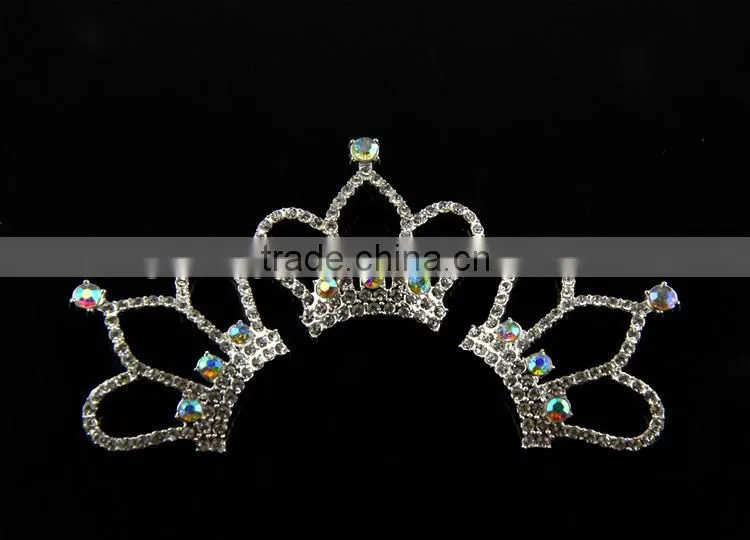 40x48mm Wholesales Price AAA Quality Alloy Crown Crystal Rhinestone Buttons for Wedding Jewelry Garment Accessory