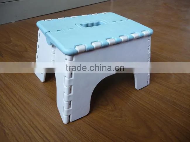 Cute and cheap kids mini plastic folding stool