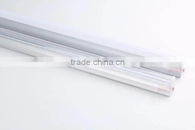 Cheap price CE approval SMD2835 t5 led tube light