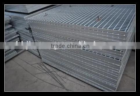Steel Material galvanized metal grid panel with low price