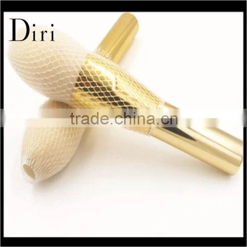 Single foundation brush beauty and cosmetic accessories