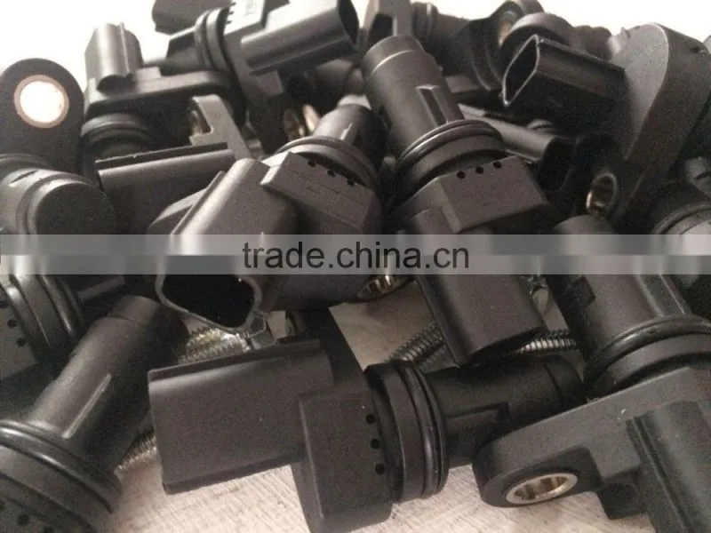 Water temperature sensor MC844972 used for Mitsubishi Canter truck