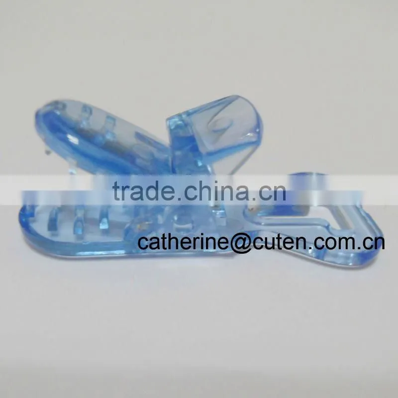 OEM Small Plastic Napkin Clip for Baby's Safe Use