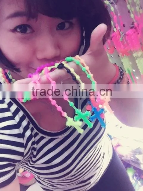silicone necklace silicone cross necklace