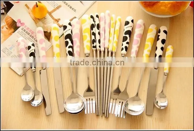 2015 hot sell food grade plastic handle stailess steel spoon supplier in China,food grade plastic kitchen supplier