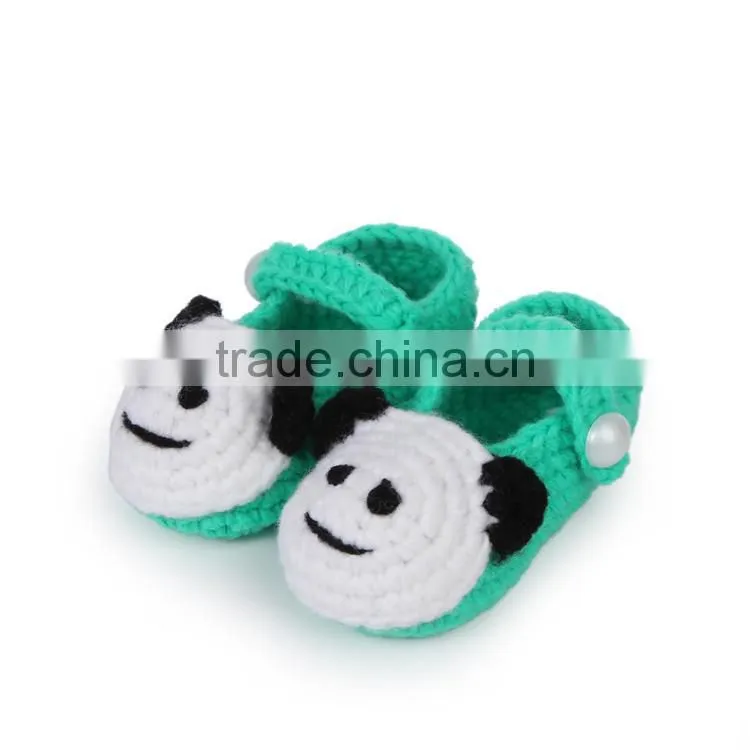 Cute Dog Pattern Hand Crochet Baby Shoes
