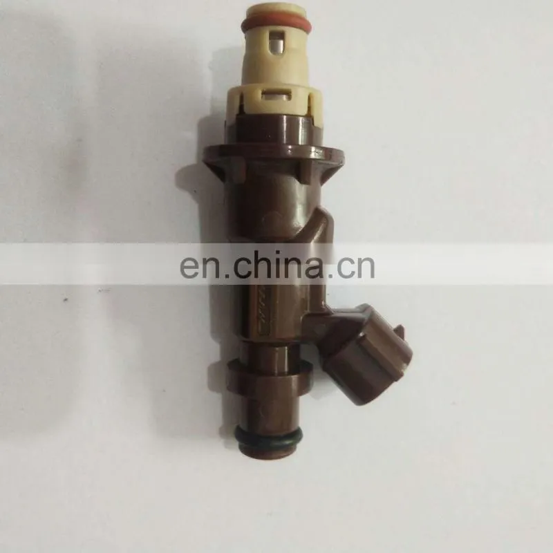 23250-62040 Fuel Injector Nozzle