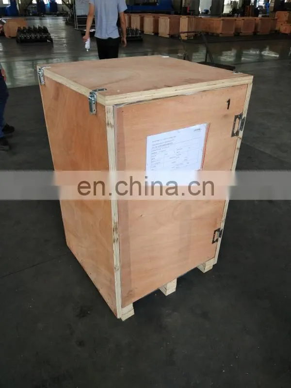 Rubber spacer for heater elements