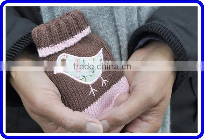 Hot water bottle shape Self heating heat pack