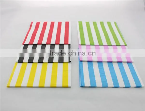 2015 New Arrival!! Elegant Pink Polka Dot Eco-friendly Plastic Table Cloth for Home Usage