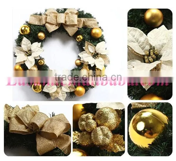 Christmas wreath with gold ball for christmas decoration