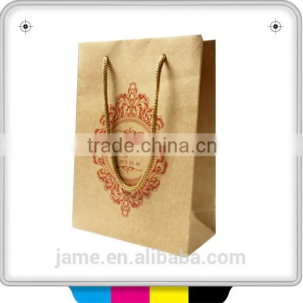 fashion cloth packaging paper gift bags with handles