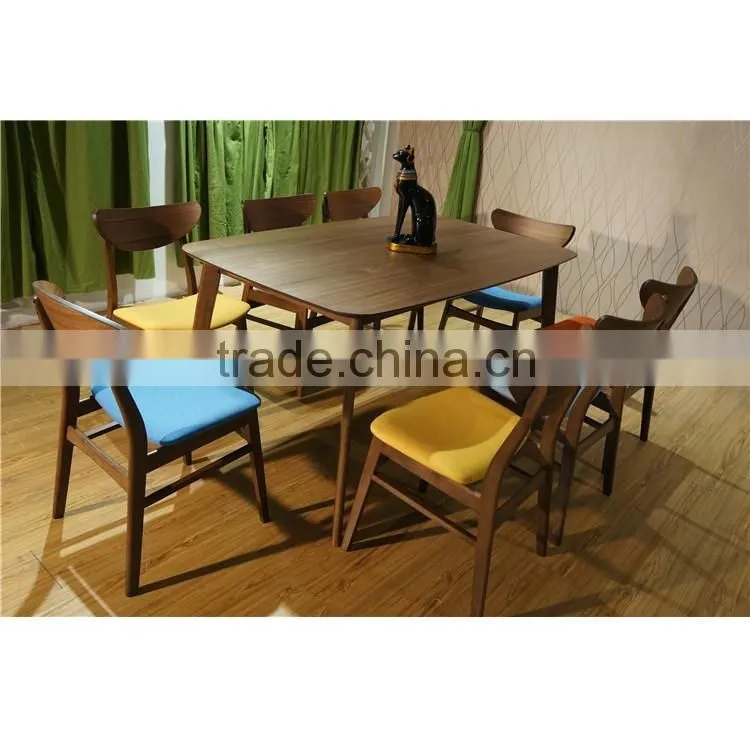 Malaysia Style Rubber Solid Wood Dining Chair and Table Set