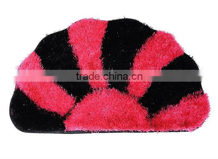 Microplush soft touch durable anti slip backing shaggy silk polyester carpet for bath room