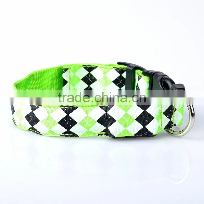 Rhombus printing led flashing lights dog collar