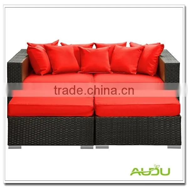 Audu Wicker Daybed/Uk Hot Sale Red Cushion Wicker Daybed
