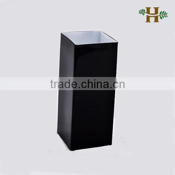 Handmade Colored Square Glass Vase For Decoration, table use glassware