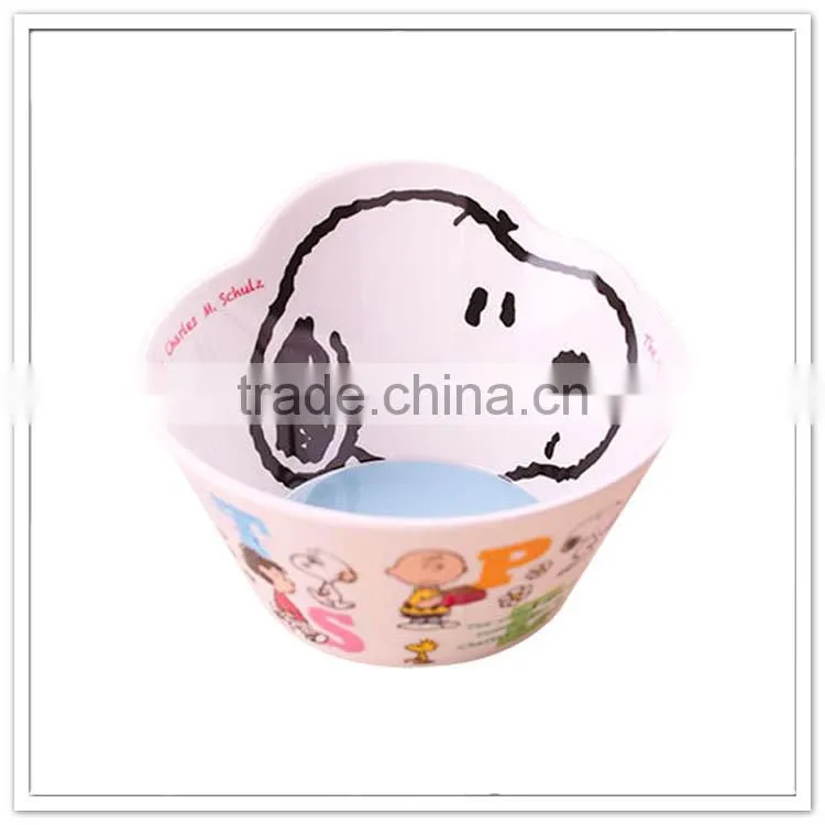 Family use cute character meal food bowl, dog shape baby pink irregularity plastic container bowl