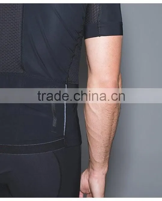 Classical Solid Color Contrast Piping 1/4 Zipped Pullover Sport Sweatshirt