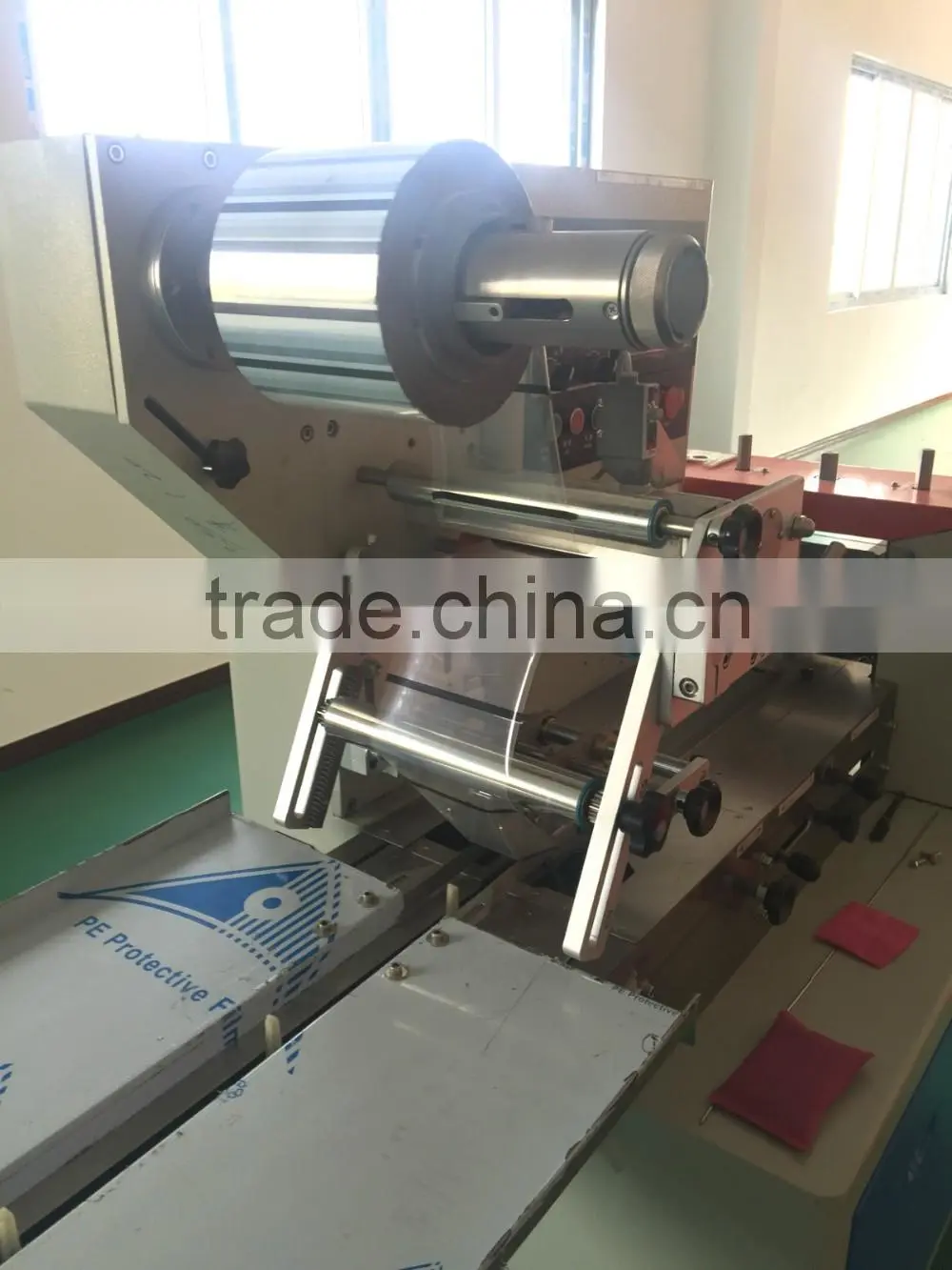GZB-300 Automatic Pillow Packing Machine