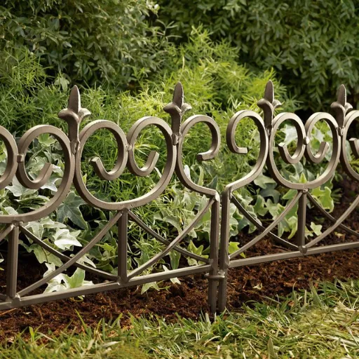 Wrought Iron Garden Edging Fence (2)