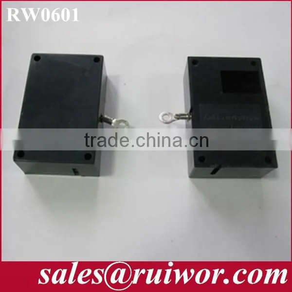 Cuboid Burglar-proof Exhibit Retractable Scroll with pause function and ring terminal end