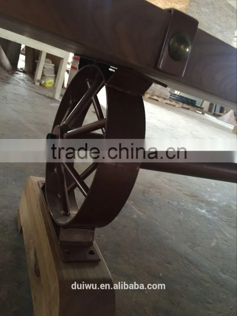 New design restaurant wooden set ornamental iron industrial table