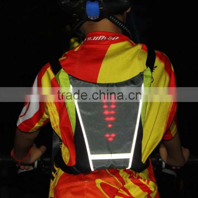 2016 Hottest! LED Turn Signal Backpack R4 Cycling Accessory For Bicycle Rider