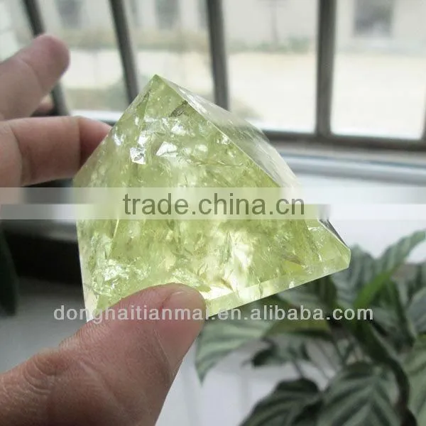 Natural Citrine Quartz Crystal Pyramids for Sale / Natural Semi-precious Stone Pyramids