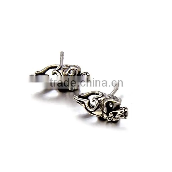 Fashion Mens Hollow Skull Earring Silver Antique Stainless Steel Jewelry