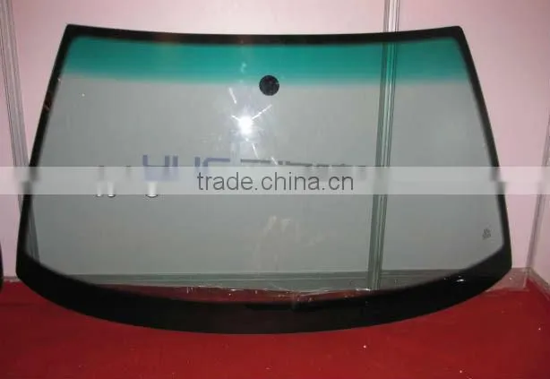 VW GOLF CAR GLASS WINDSCREEN