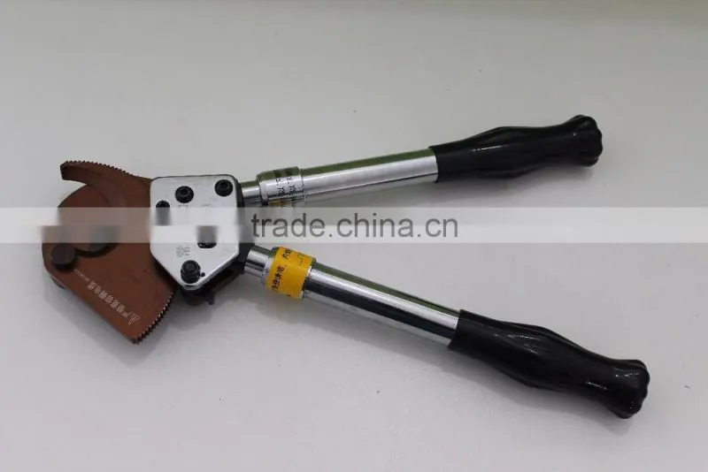 Model J13 ratchet cable cutter with manual operation