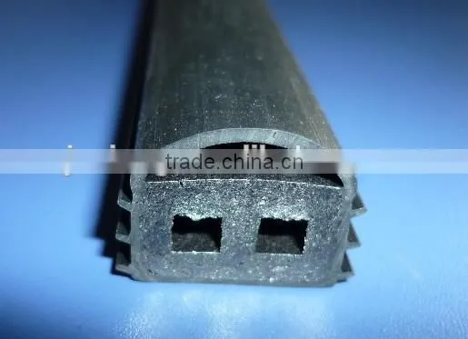 Graphite based fire rated seal strip for fire door