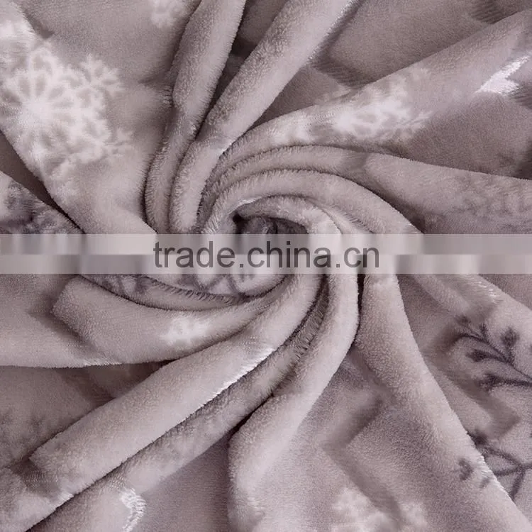 100 polyester christmas snowflake design printed flannel fleece blanket