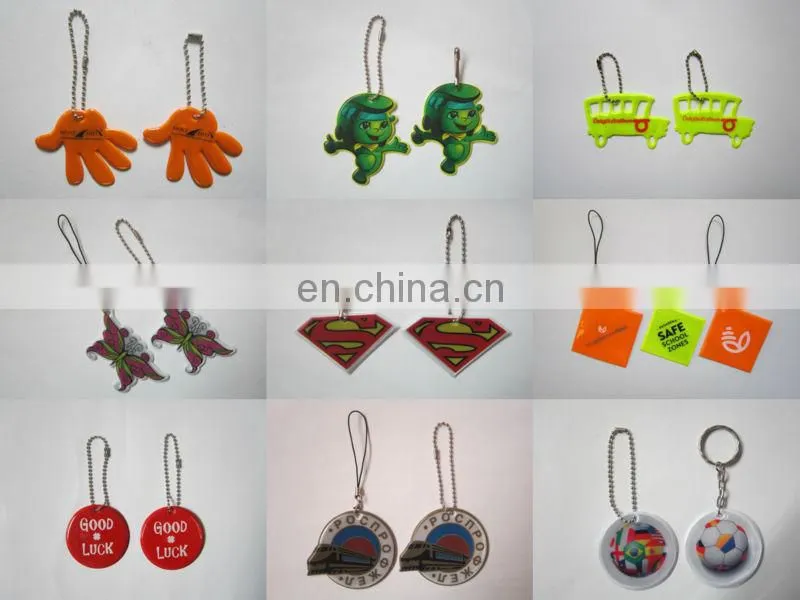 Custom high quality reflective soft pvc keychain