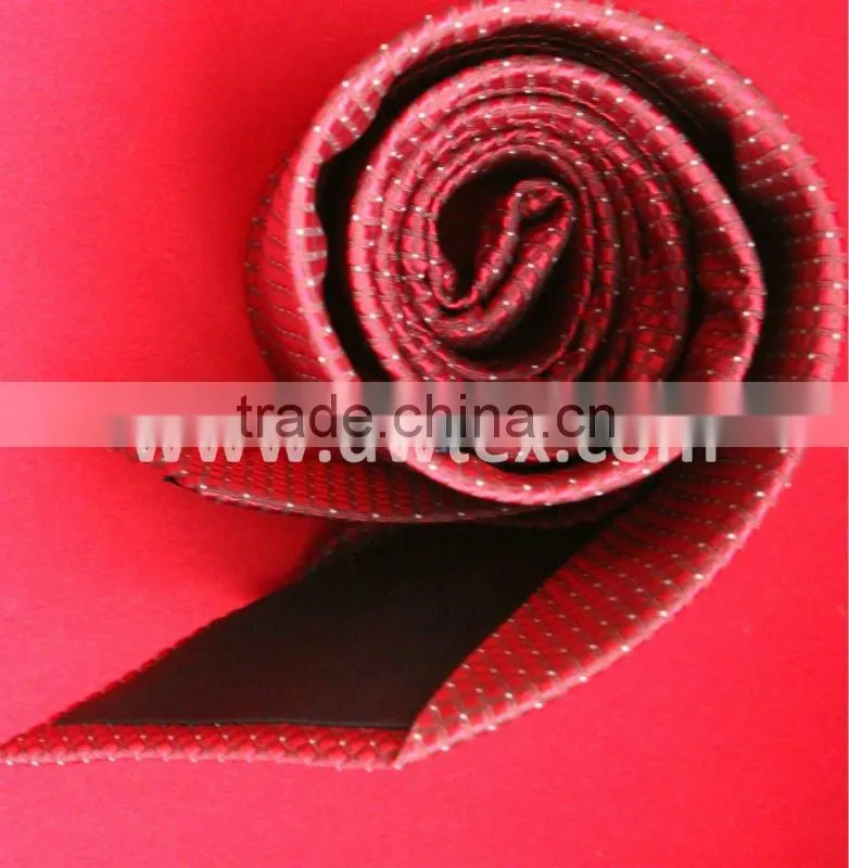 Man or lady red paisley silk tie