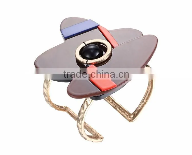 Fashion jewelry hot selling High Quality Jewelry Gold Plated open cuff Bangle